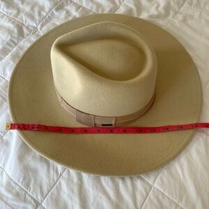 Classic Tan Fedora Hat